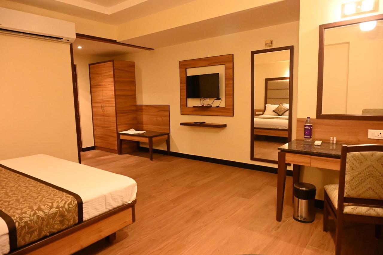 Hotel Sms Grand Imperial Vellore Kültér fotó